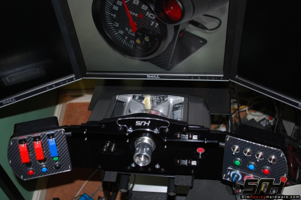 SRH reveal new dashboard for Fanatec s ClubSport Wheel