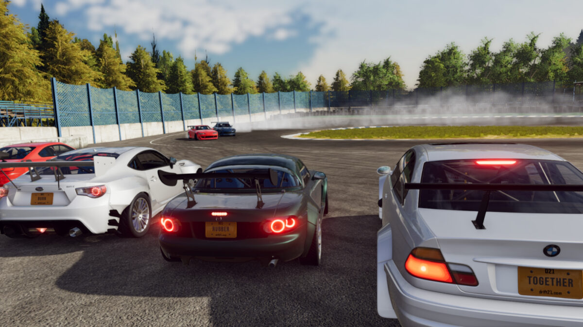 Practice your drifting online with friends, or compete in drift races with the new Drift21 update