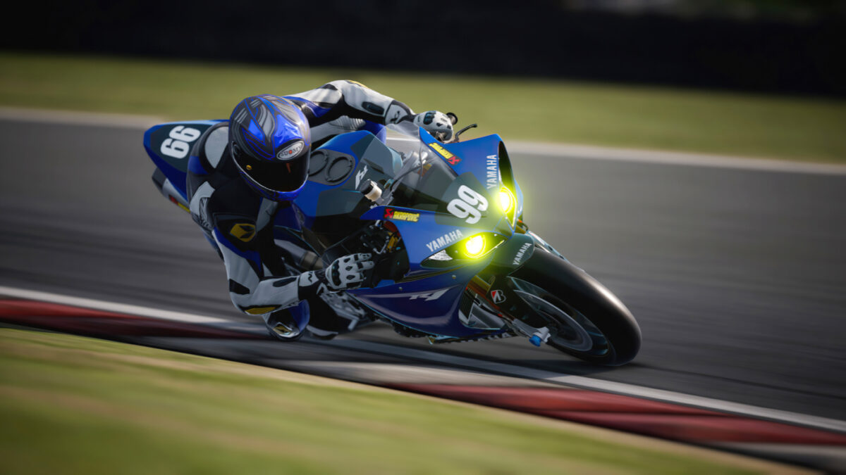 The free RIDE 4 Bonus Pack 02 adds the 2014 Yamaha R1 Endurance Bike