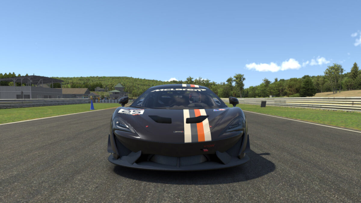 The McLaren 570s GT4 is the third car to join the class in iRacing