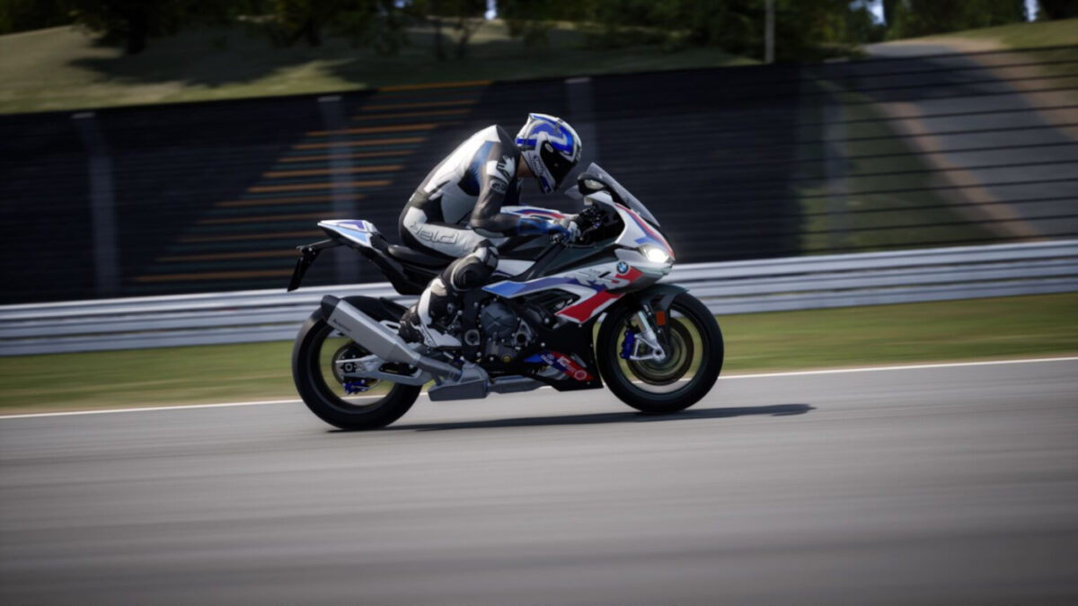 A new RIDE 4 patch adds the BMW M 1000 RR for free