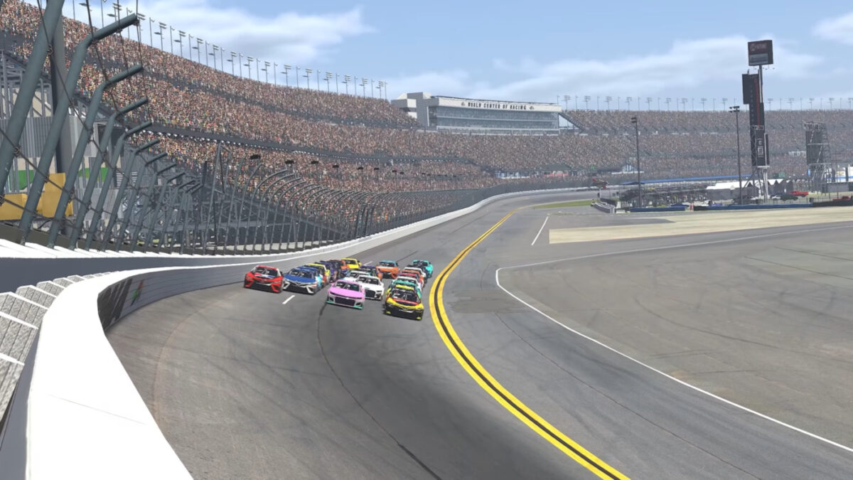 Two new iRacing Videos Highlight Daytona Updates