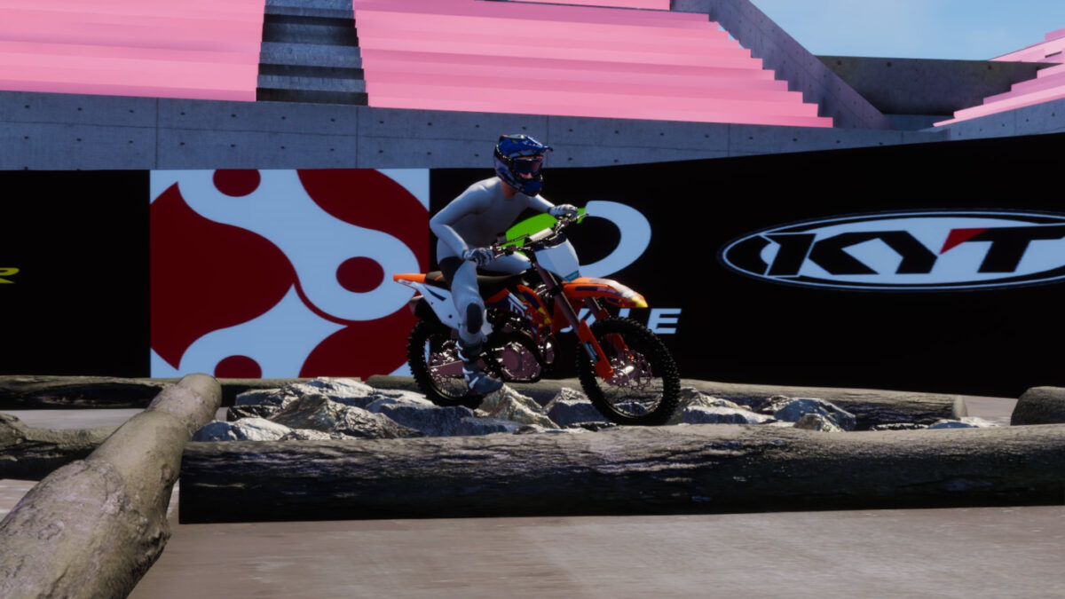 Want to take an MX bike around a Super Enduro course? TrackDayR lets you try...