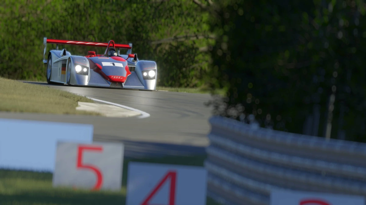 The 2002 Audi R8 LMP900 confirmed for Project Motor Racing